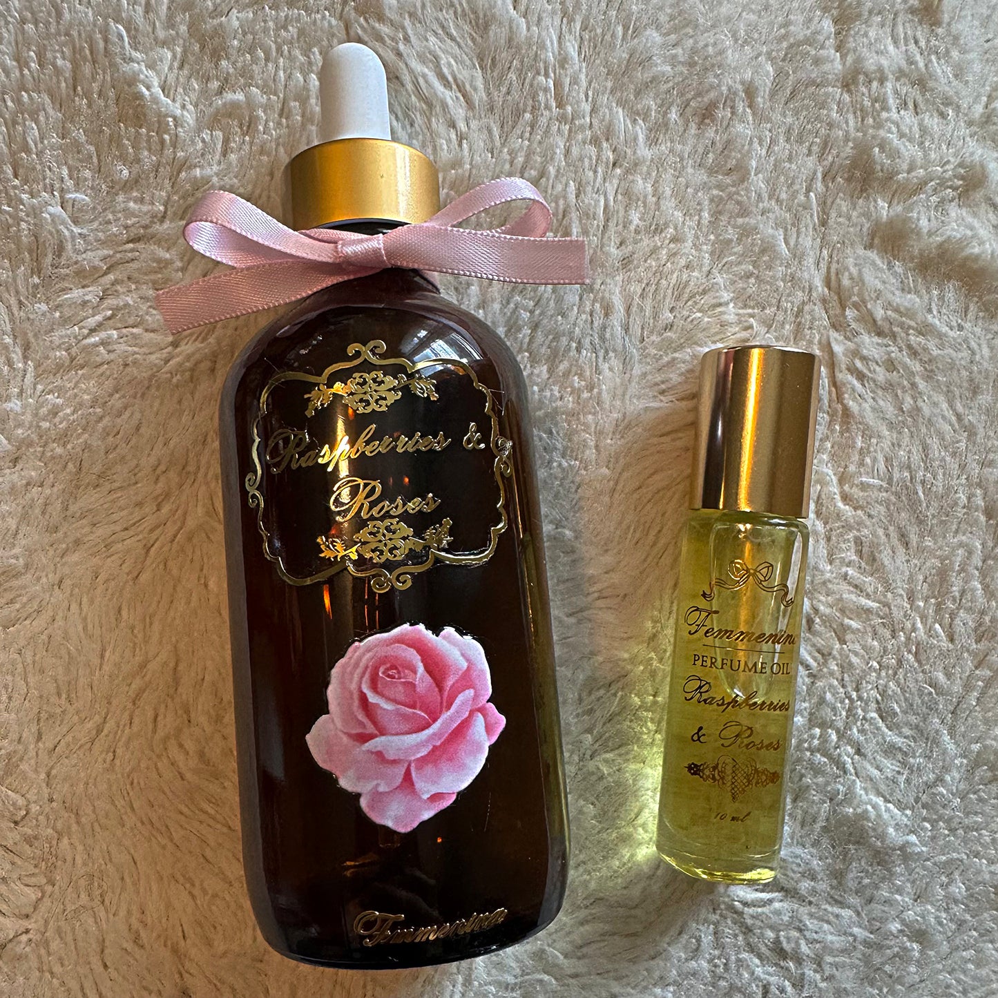 Raspberries & Roses dry body oil